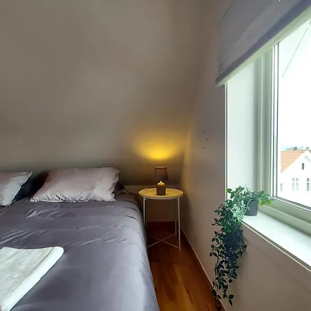 Lyse Fjord 3br Apartment Stavanger